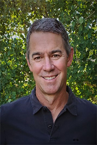 Brian-Ross-Agent-Portrait-